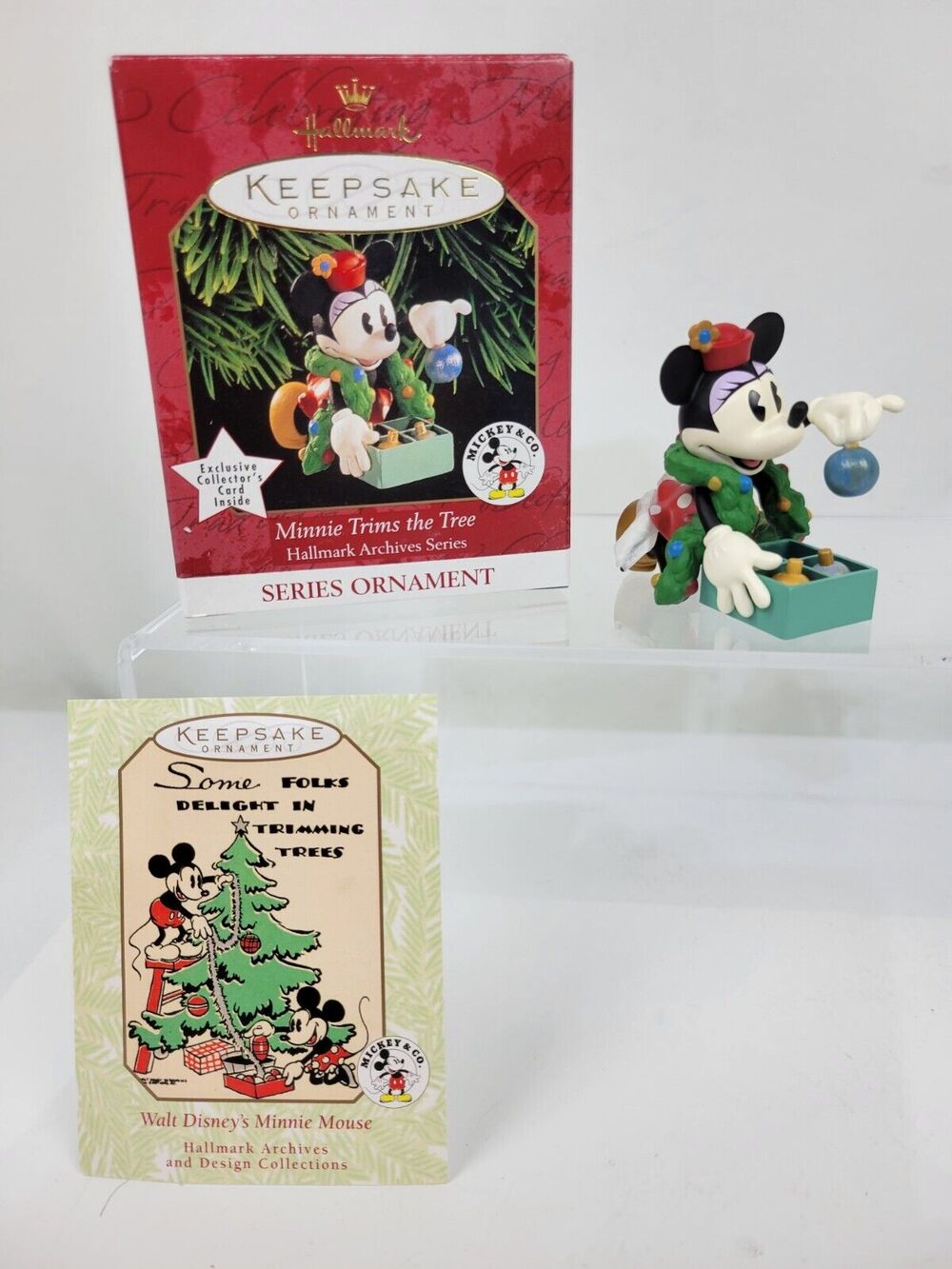 Hallmark Keepsake Christmas Ornament Minnie Trims the Tree Archive Series 1999